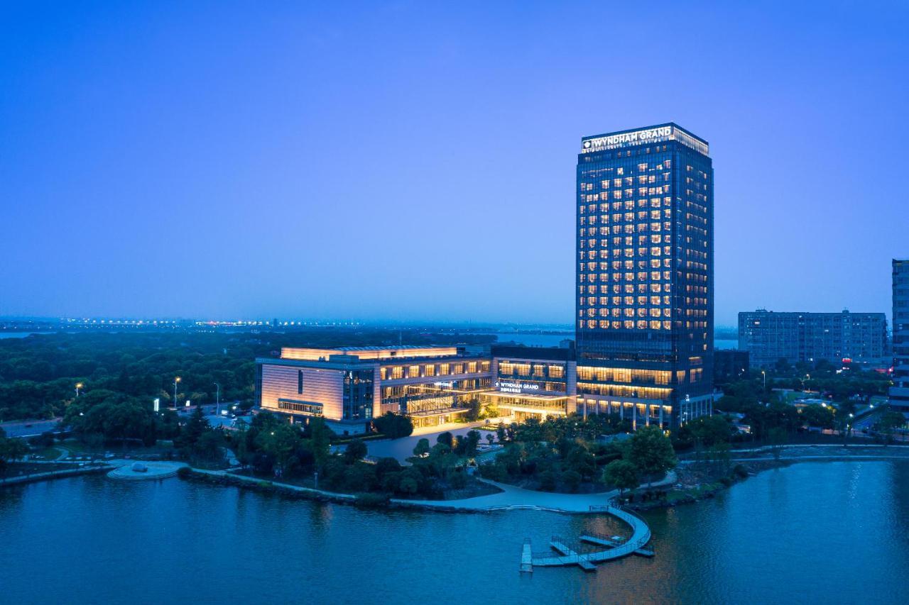 Hotel Wyndham Grand Suzhou Fenhu Xinta Exteriér fotografie
