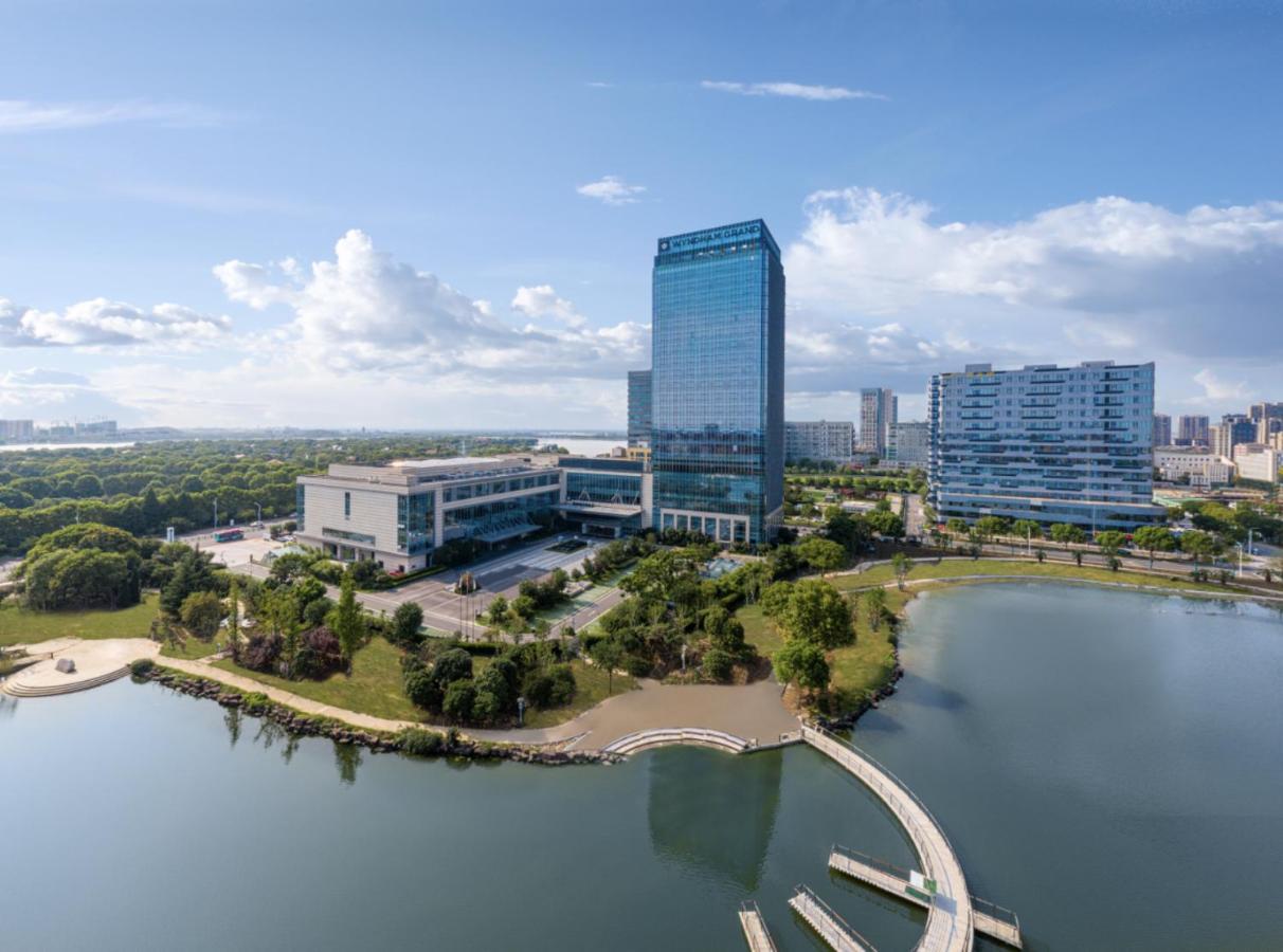 Hotel Wyndham Grand Suzhou Fenhu Xinta Exteriér fotografie