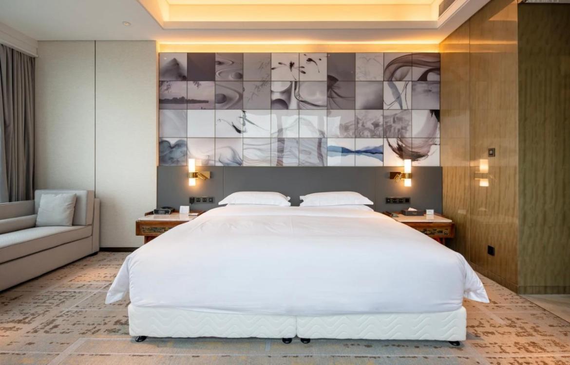 Hotel Wyndham Grand Suzhou Fenhu Xinta Exteriér fotografie