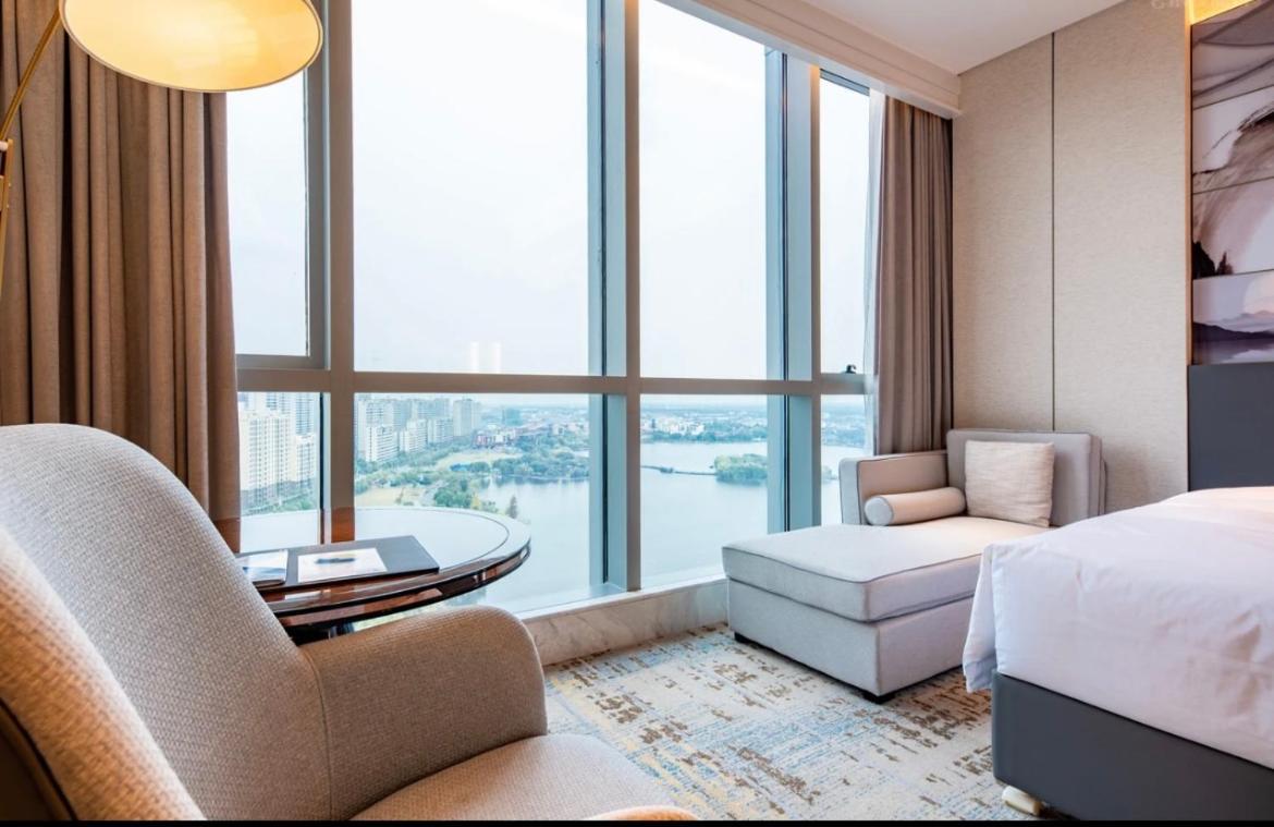 Hotel Wyndham Grand Suzhou Fenhu Xinta Exteriér fotografie